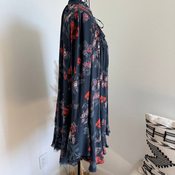 Free People Pebble Crepe So Fine Smocked Tunic Top Floral Gray Frayed Hem Small - Picture 4 of 15